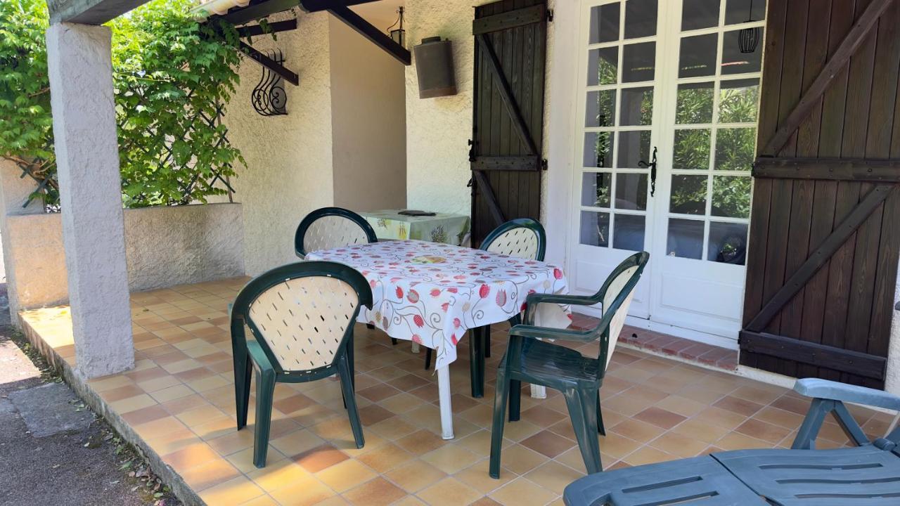 Villa Entiere Au Calme Dans Village Provencal Peymeinade Bagian luar foto