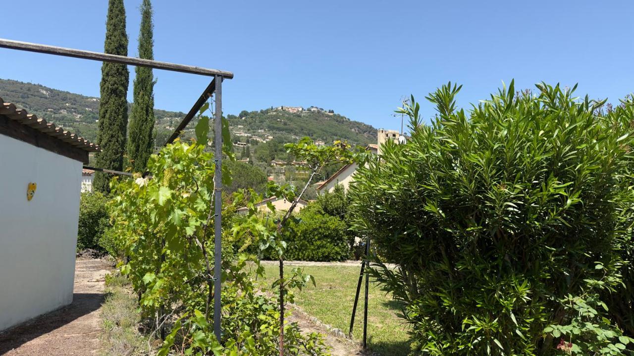 Villa Entiere Au Calme Dans Village Provencal Peymeinade Bagian luar foto